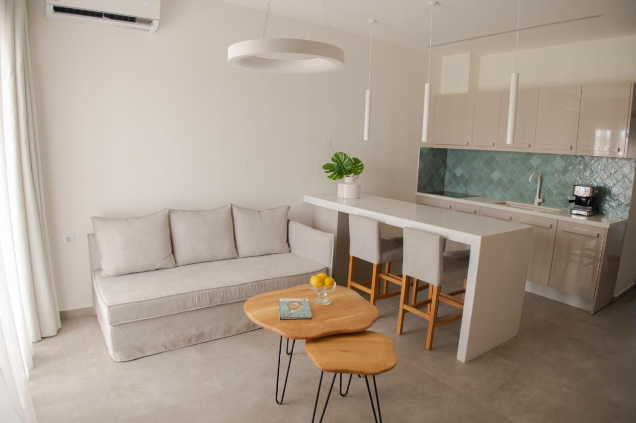 Marble Luxury Suites Karteros Dış mekan fotoğraf