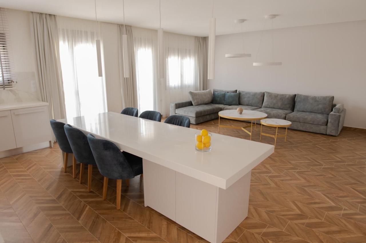 Marble Luxury Suites Karteros Dış mekan fotoğraf