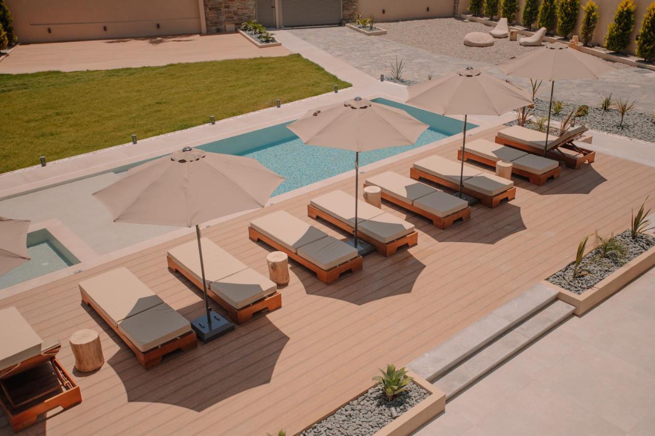 Marble Luxury Suites Karteros Dış mekan fotoğraf