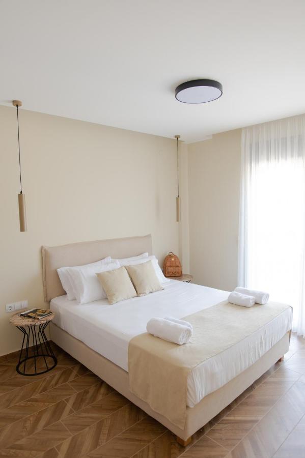 Marble Luxury Suites Karteros Dış mekan fotoğraf