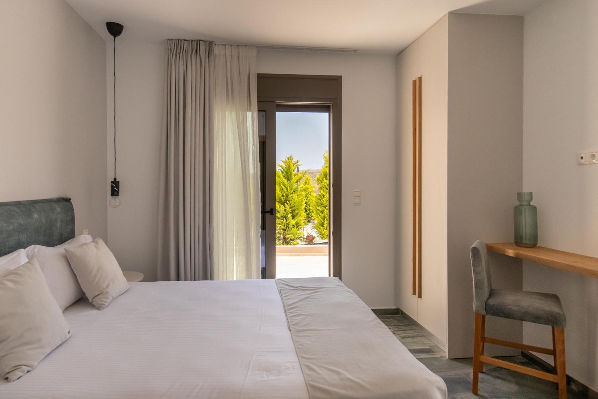 Marble Luxury Suites Karteros Dış mekan fotoğraf