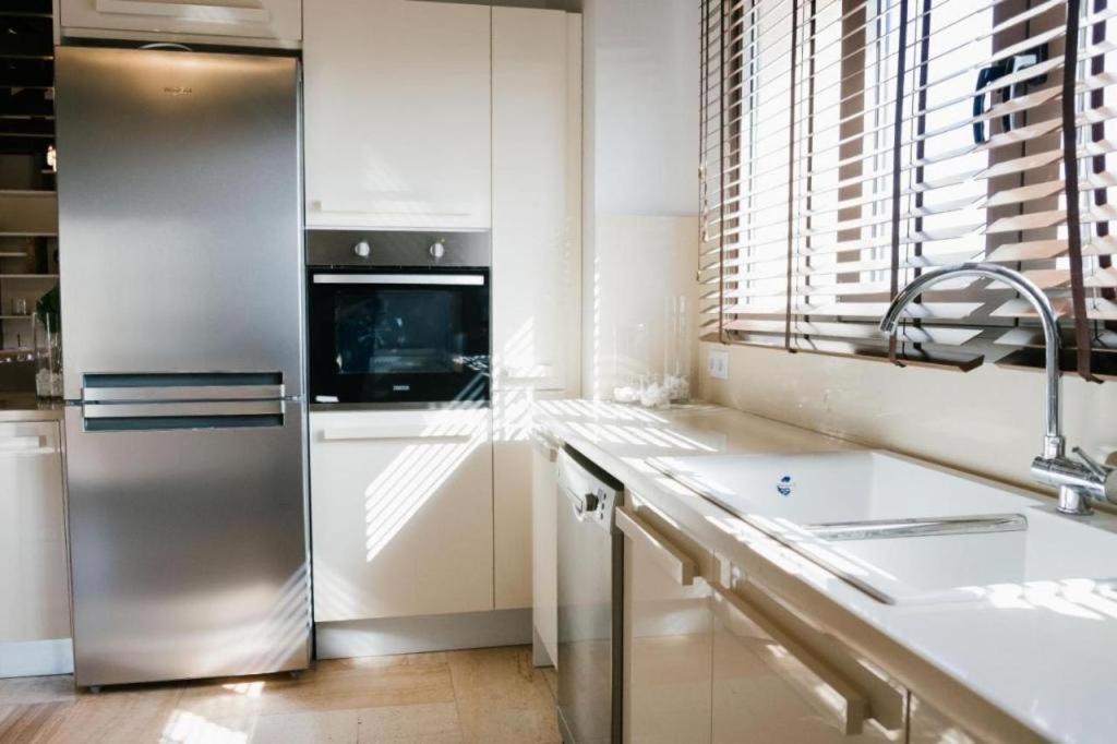 Marble Luxury Suites Karteros Dış mekan fotoğraf