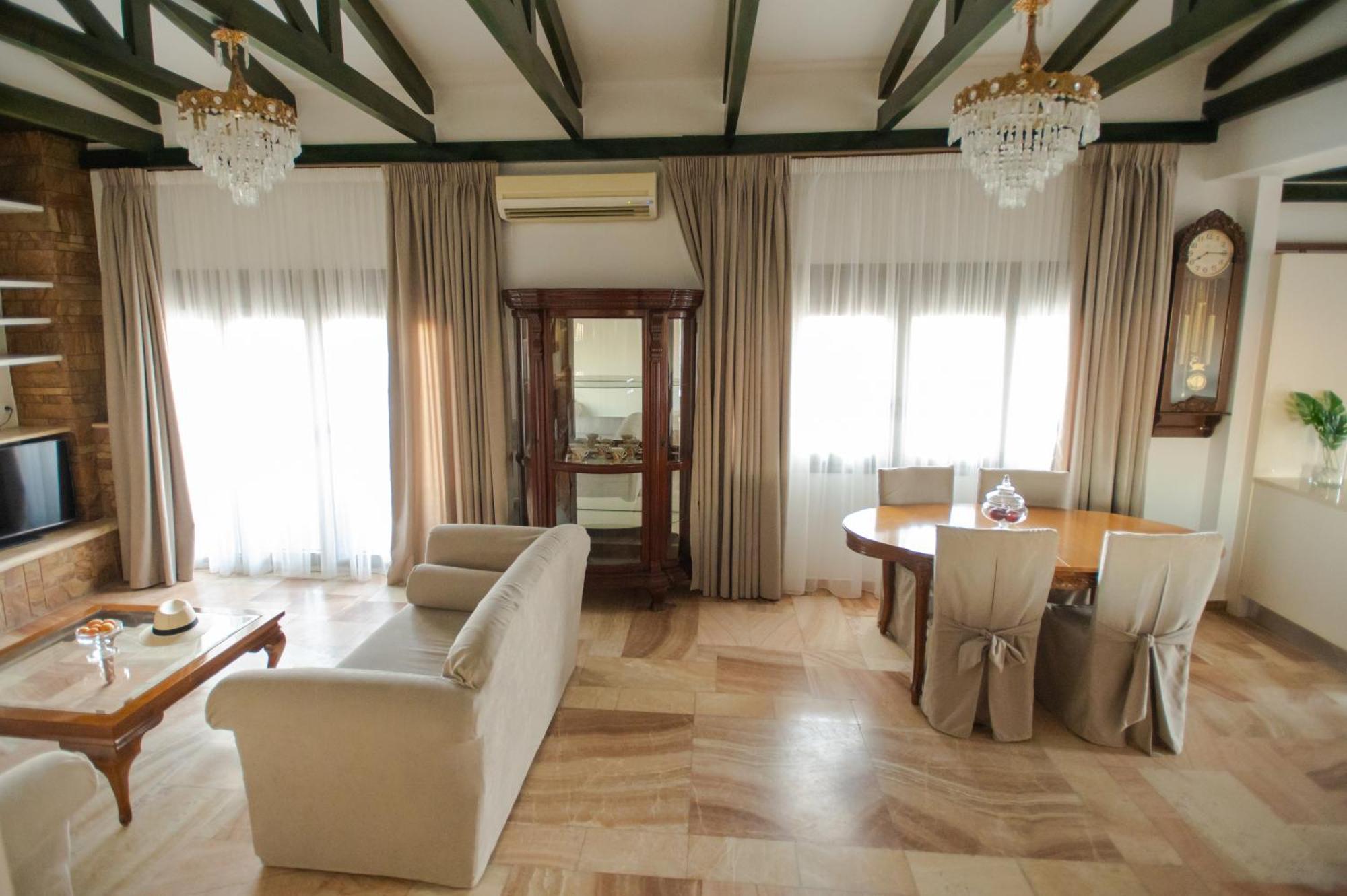 Marble Luxury Suites Karteros Dış mekan fotoğraf